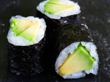 Avocado Maki (8 Stück, vegetarisch)